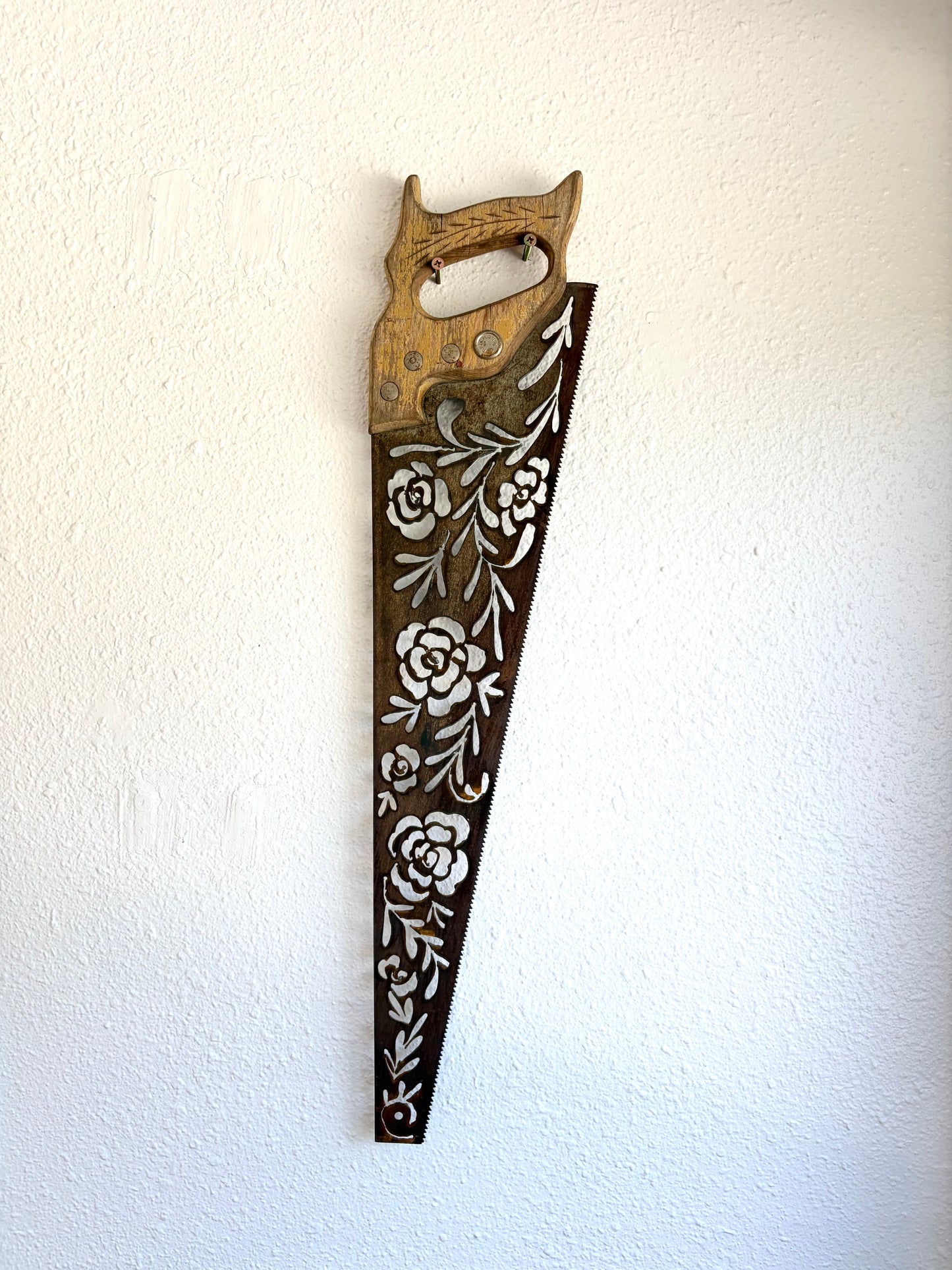 Vintage Saw - (Rosevine)