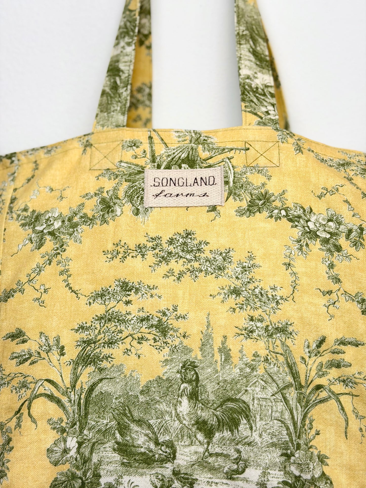 Le Petite Ferme (Yellow/Greene)