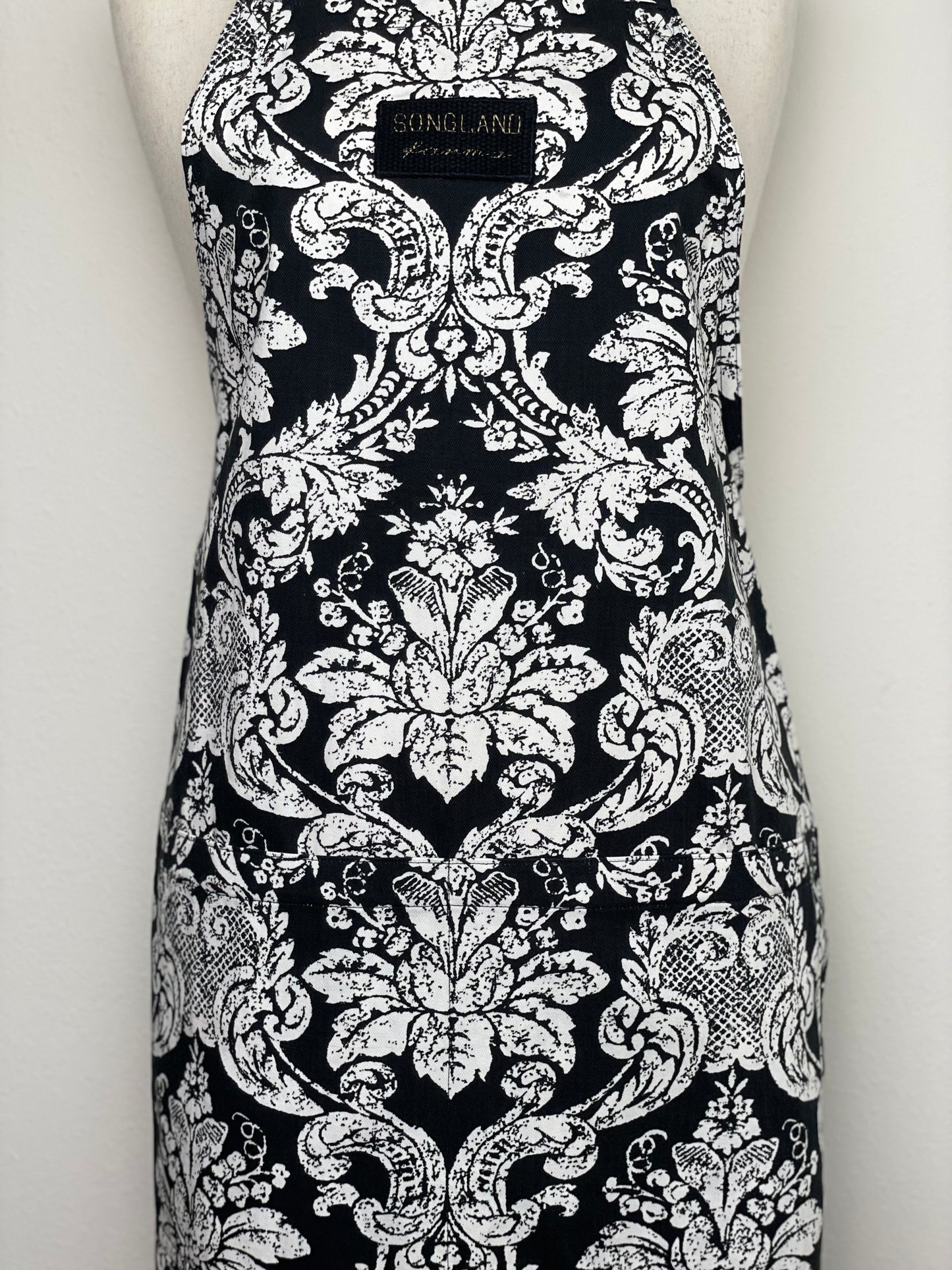 Black and White Regency