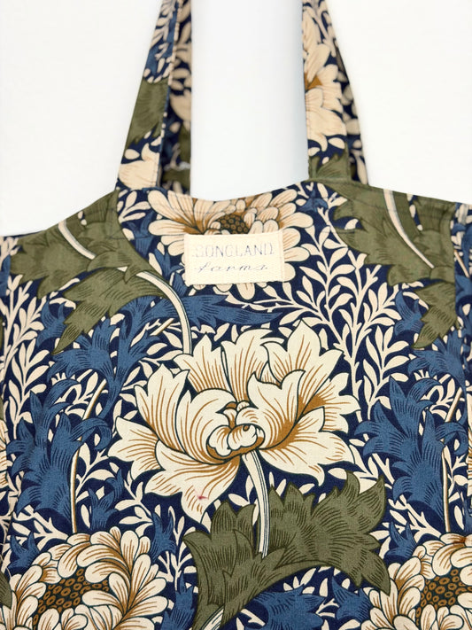 Chrysanthemum (Blue)