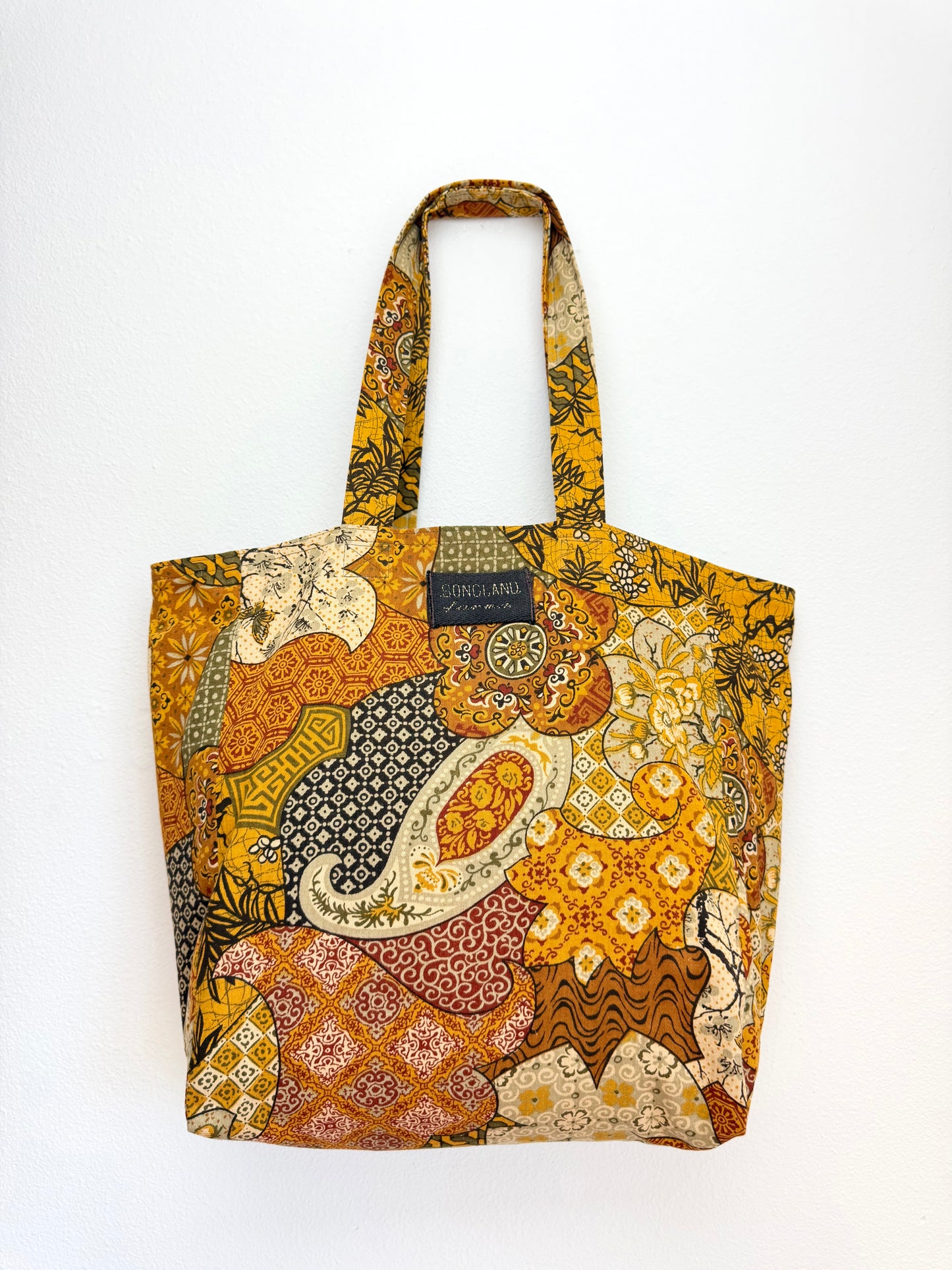 Batik Patchwork (House & Home)