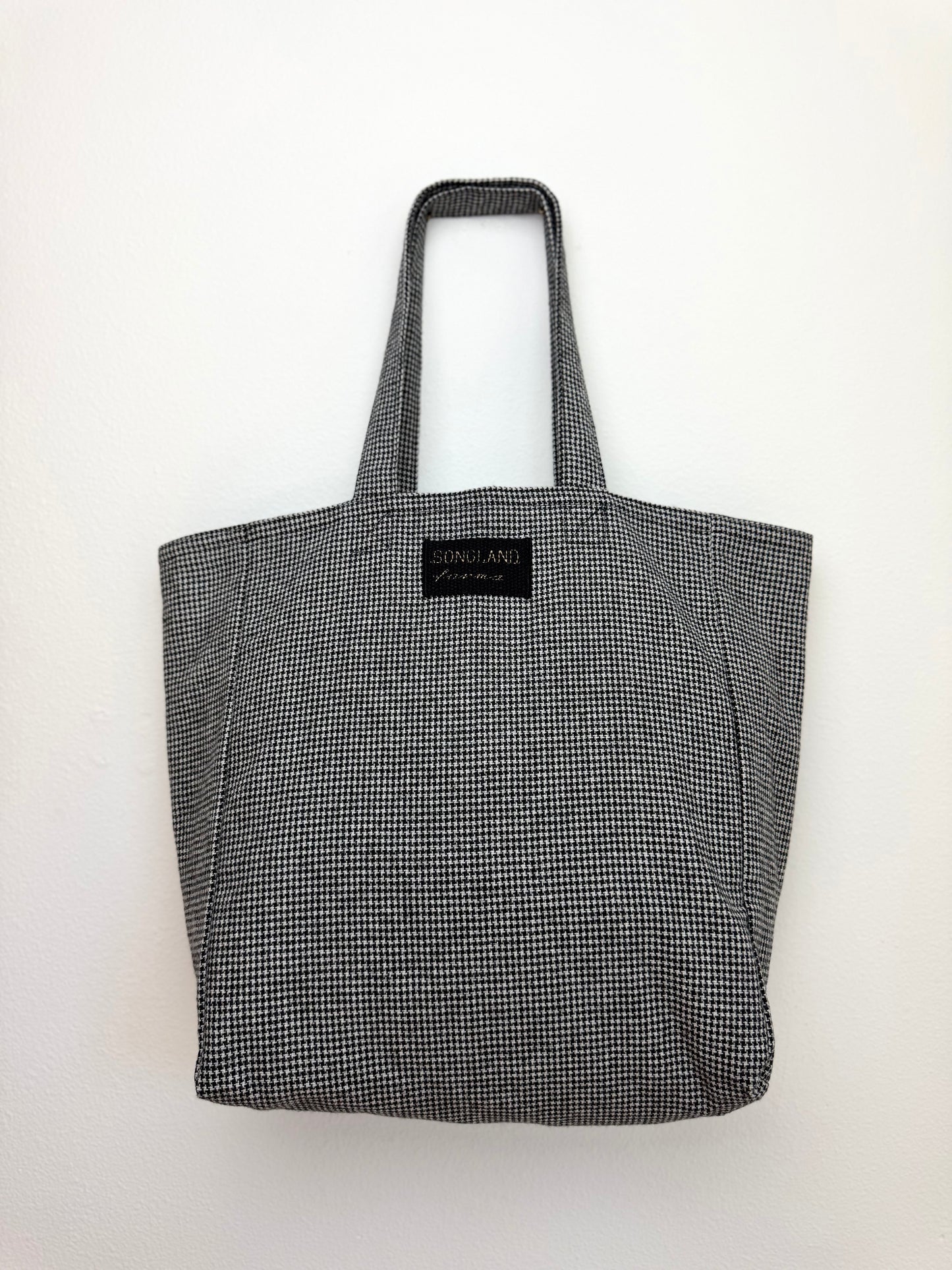 Houndstooth Black & White