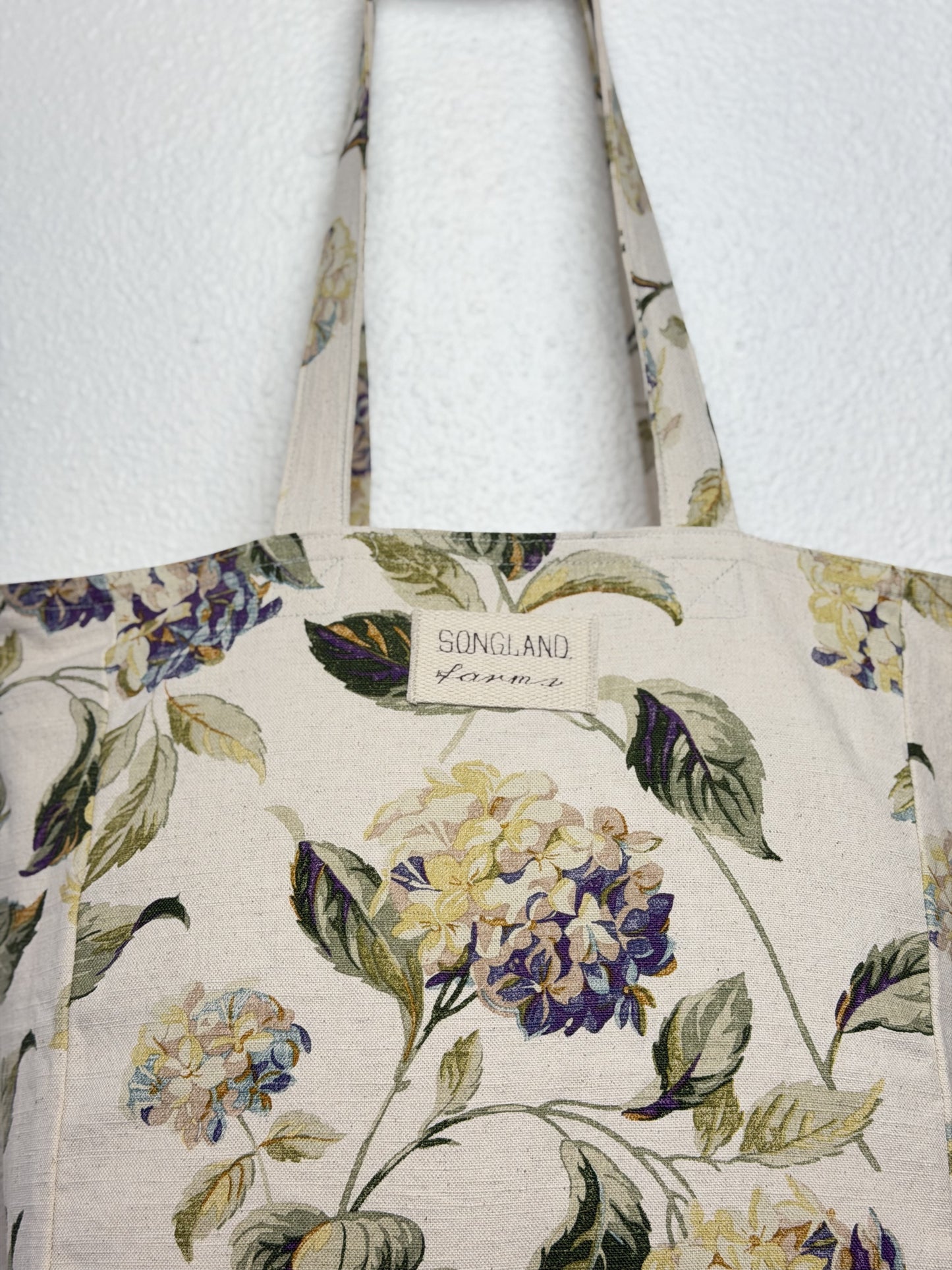 Hydrangeas (Blue) (Laura Ashley)